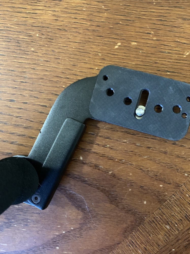 Promaster 5528 Flash Mount Bracket Frame Grip