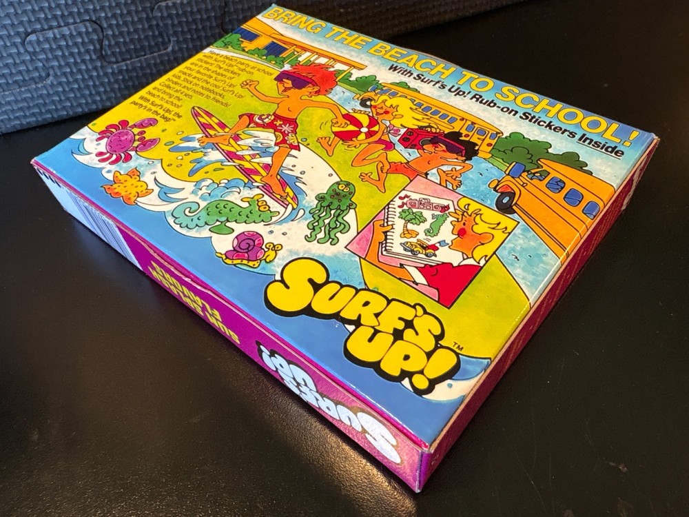 Surfs Up fruit snacks - Empty custom design display box