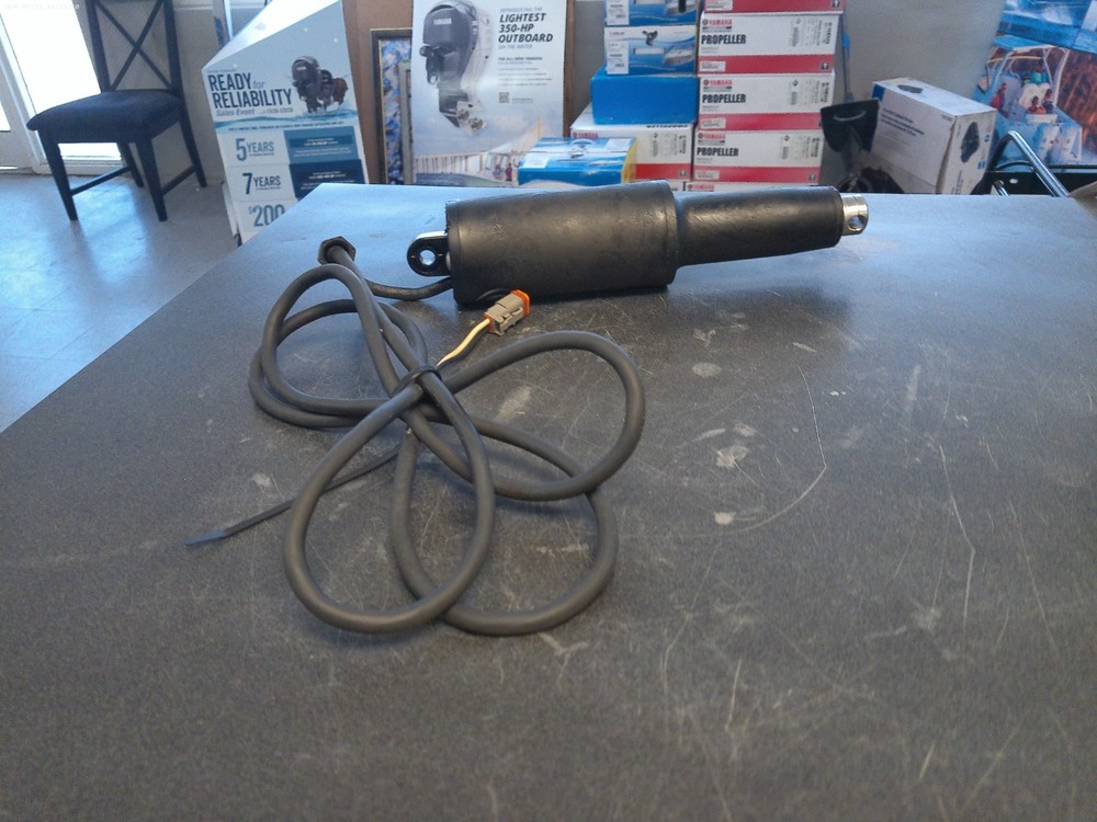 Lenco Marine 15056-002 Electric Actuator