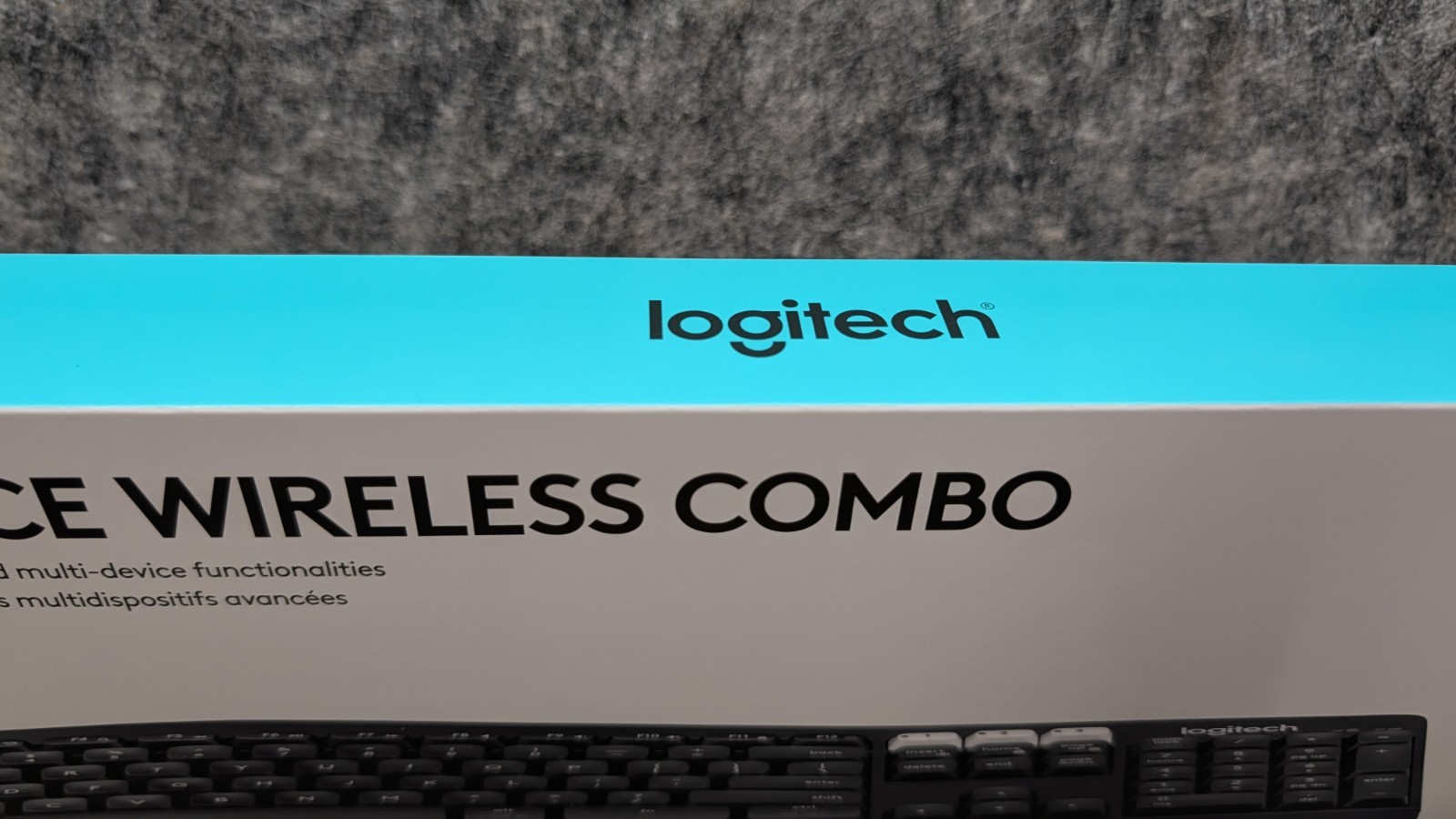 Logitech MK850 Performance Wireless Keyboard Mouse Combo Unifying USB K850 M720