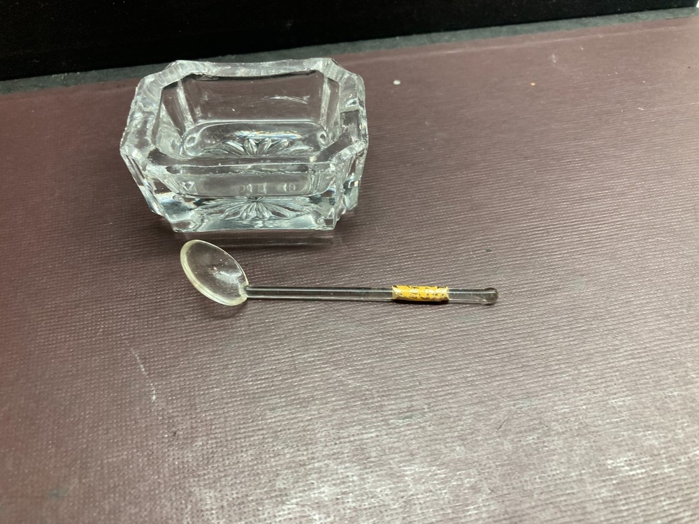 Vintage Unique Rectangular Glass Salt Cellar Open Salt  with Spoon