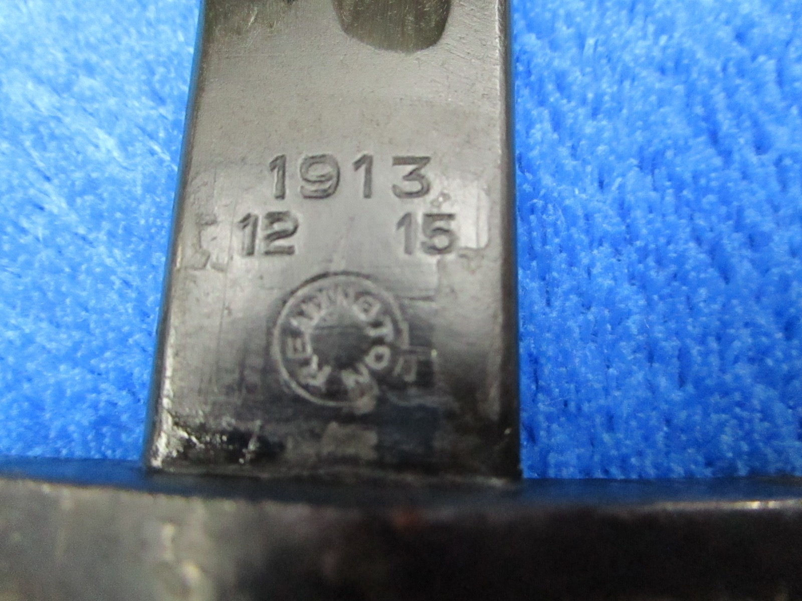 VINTAGE ORIGINAL US MADE BRITISH M1913 BAYONET AND SCABBARD MAKER REMINGTON 1917