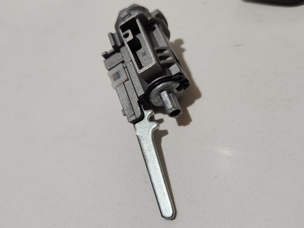 2014 2017 Honda CRV Ignition Switch Cylinder Lock C-19-122