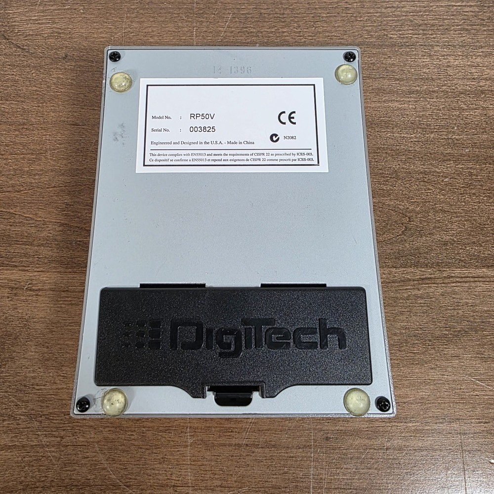 DigiTech RP50V Digital Modeling Guitar Multi-Effects Pedal Delay