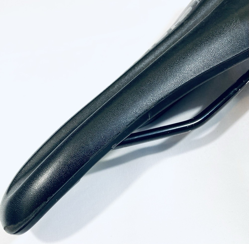 Giant Contact Forward Saddle Black- Used