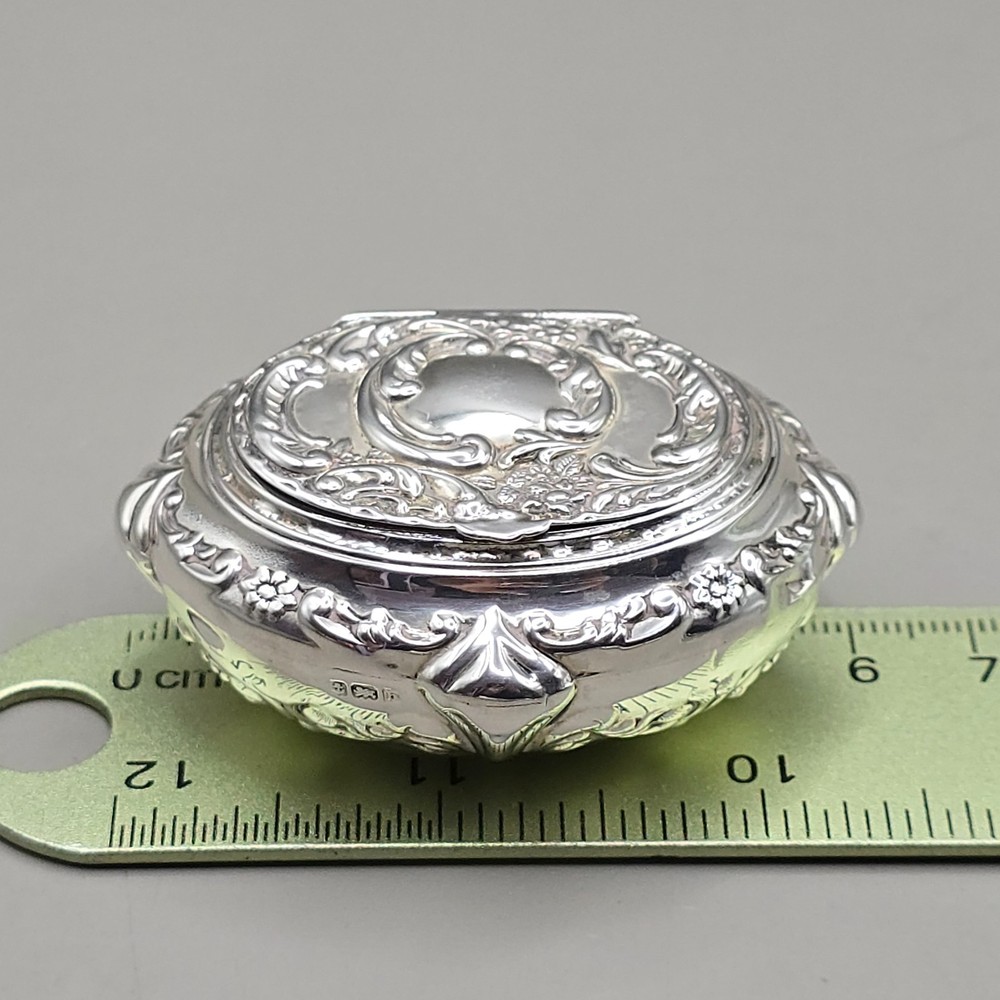 Antique Solid Silver Snuff/Pill Box Birmingham 1901 Gilt Interior Rococo Design