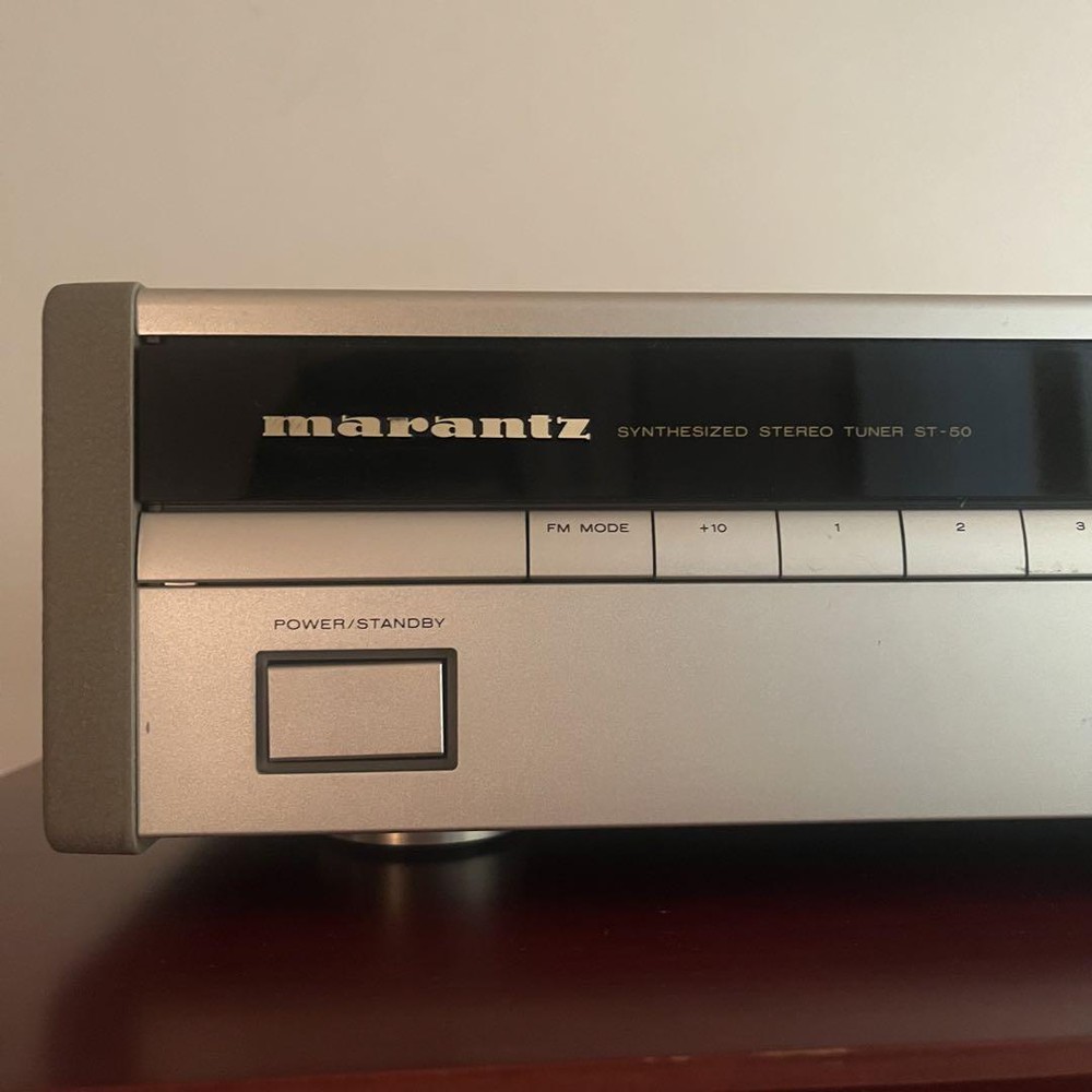 Marantz AM/FM tuner “ST-50”