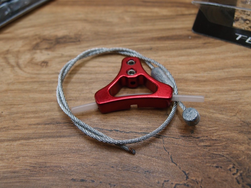 NOS cable brake holder brake straddle cable triangle RBP TEKTRO  MTB