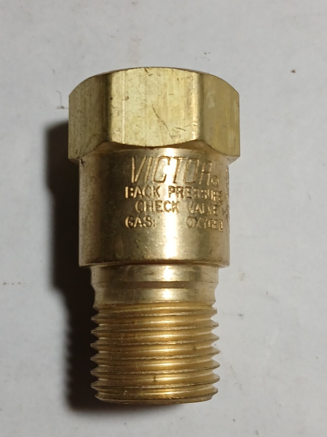 VICTOR CRF BACK PRESSURE CHECK VALVE 182101 MODEL 0690-0035 200 PSIG NEW