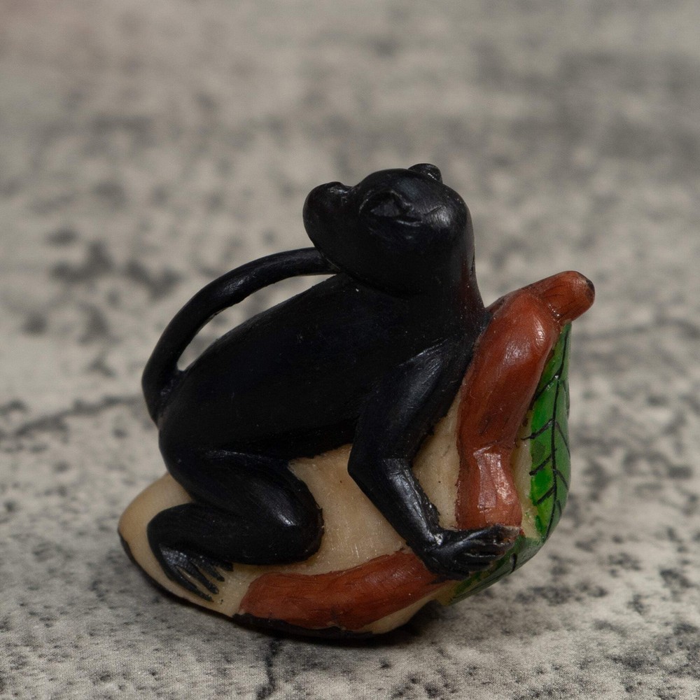 Black Howler Monkey Tagua Carving