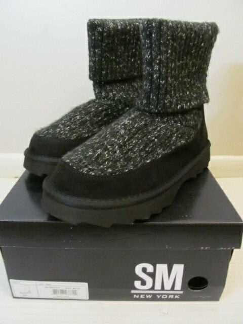 SM New York Womens Plush Boot, Black, Size 7