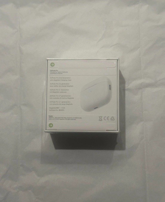 Airpods 2 ANC with wireless charging