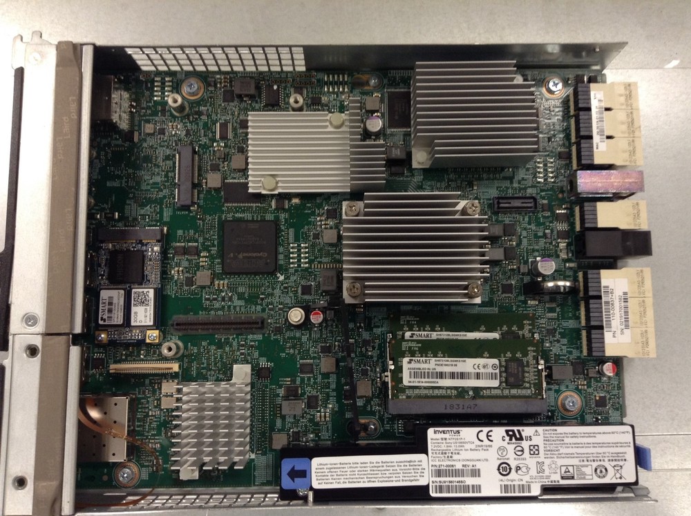 NetApp NAJ-1502 12 Bay 3.5" SAS Storage Disk Array w/ 2x 111-03736+F7 Controller