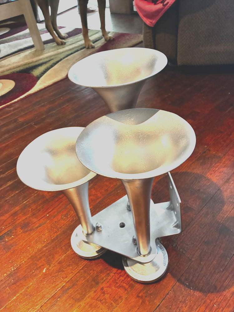 Vintage TripleHeader Airhorn