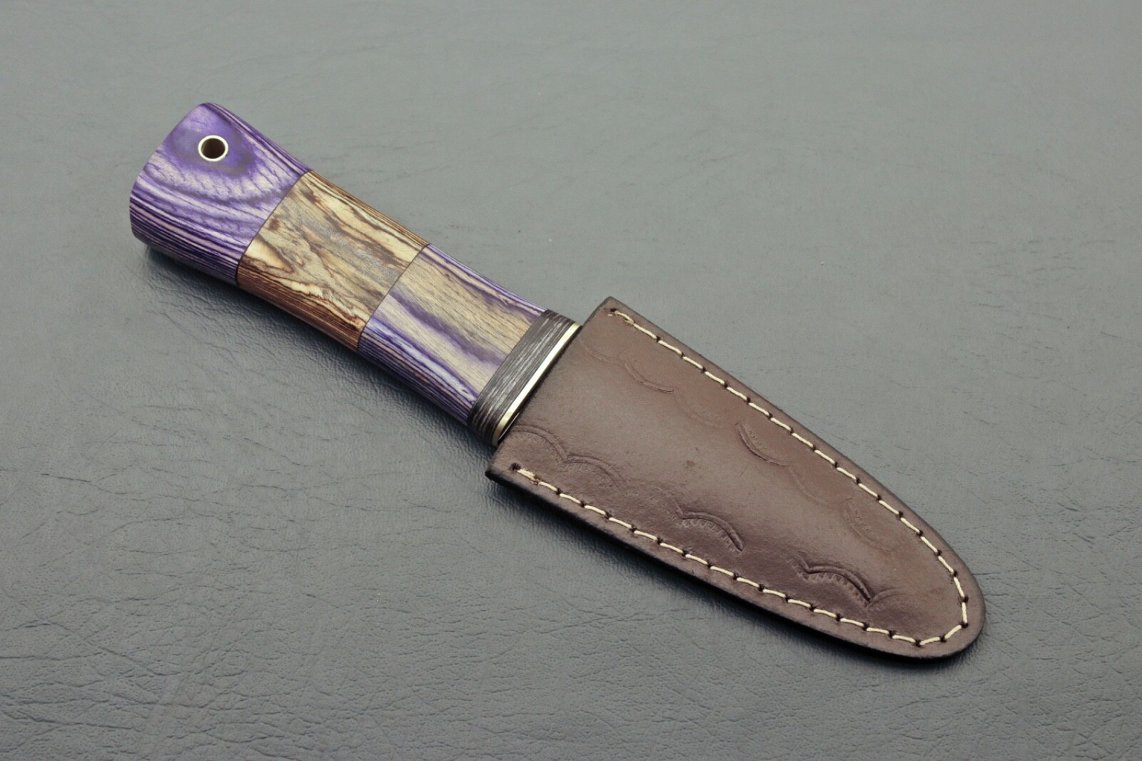 8 inches Celtic Scottish Dirk SGIAN DUBH DAGGER Bone Handle Knife.