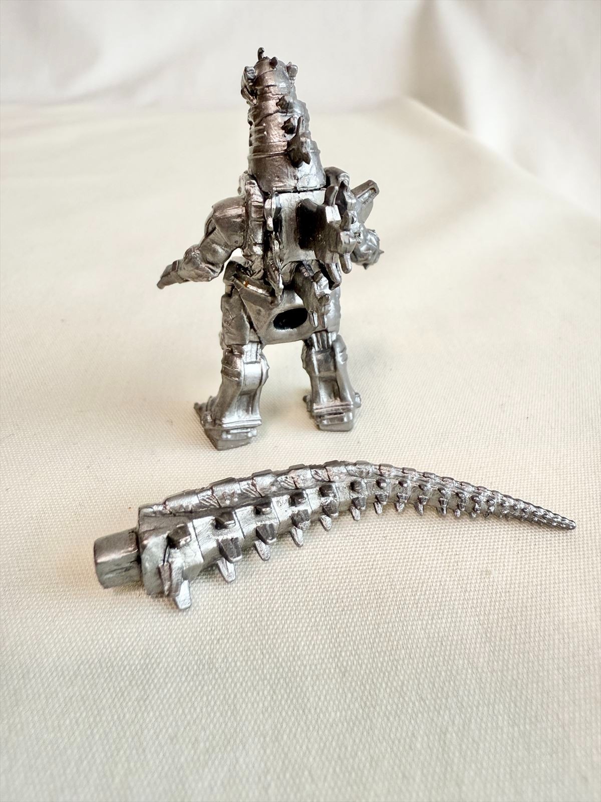 2004 Bandai 2" Godzilla Final Wars Super Picture Book Figure Set of 16 types