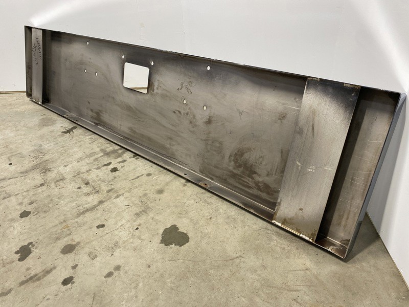Peterbilt 379 Bumper 804BX20 (602-15693)
