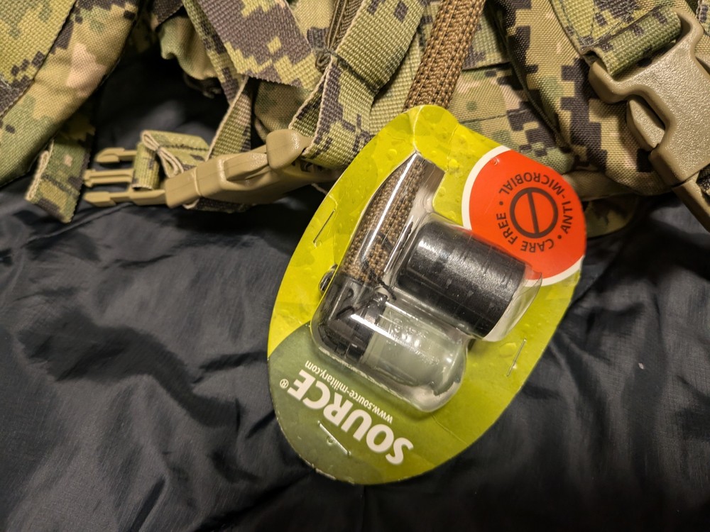 Source helix NWU Type III (By Eagle) Hydration System. New With Extra Bladder!