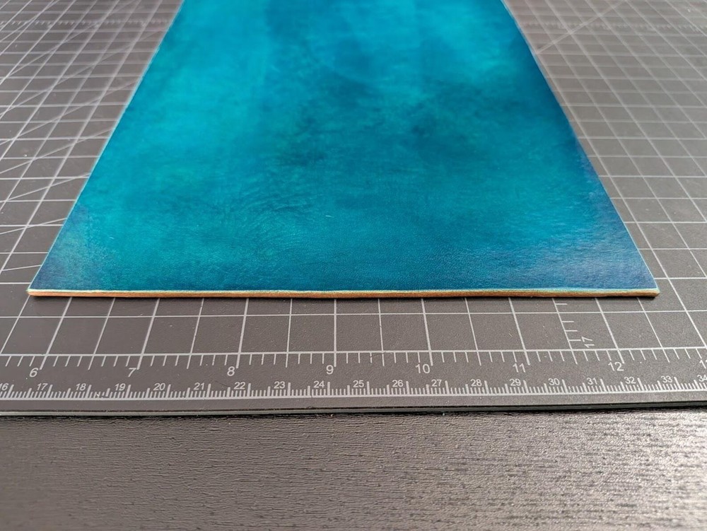 Genuine Veg-tan Leather Pad - Turquoise - Handmade