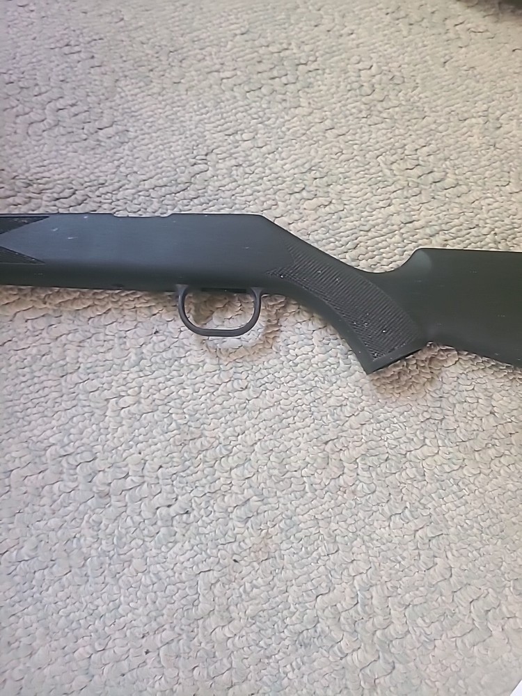 Traditions Tracker 209 Inline Muzzleloader Black Synthetic Stock