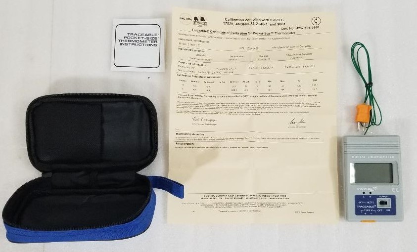 VWR Traceable Type-K Thermometer °F Pocket Size w/ Probe, Case, Cert