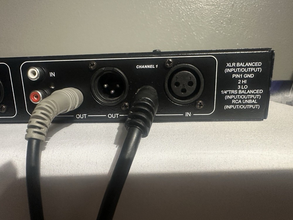 EQUALIZER GLI GQ-2020S