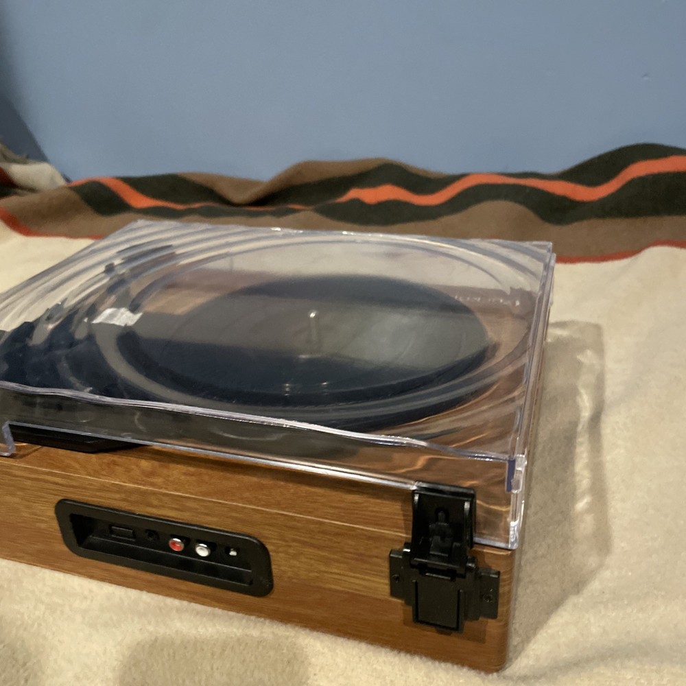 (Excellent Condition) Wockoder Turntable Player - Wooden (TESTED)