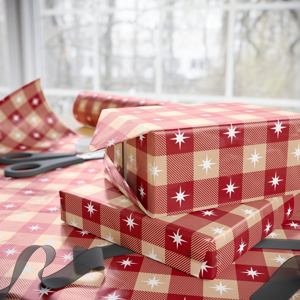 Red And Tan Gingham With Star Print Wrapping Papers