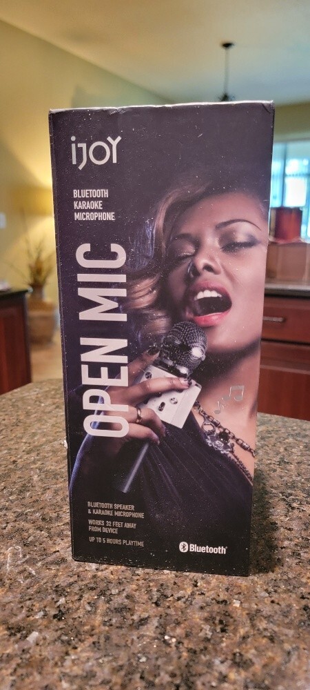 Bluetooth Karaoke Microphone