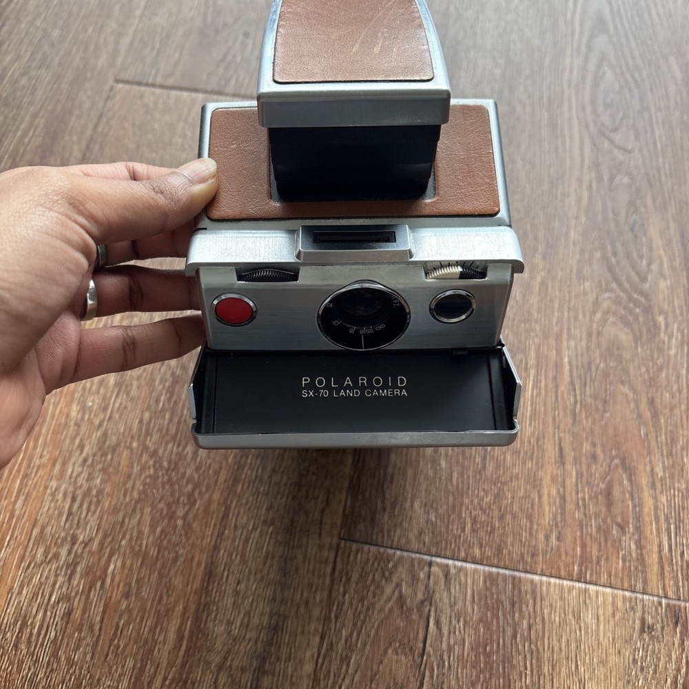 Vintage Polaroid SX-70 Land Camera, Untested