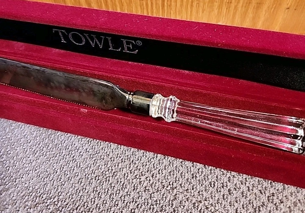 Towle Crystal Handle Silver Plated Cake Knife New