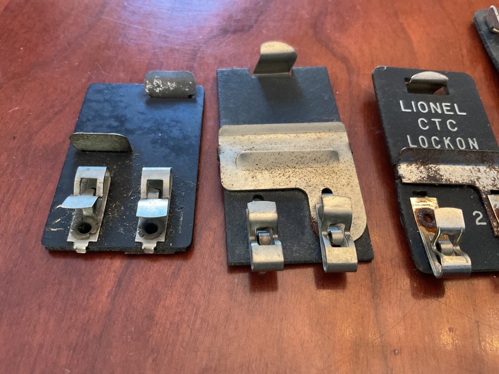LIONEL 4 Various Track Connectors