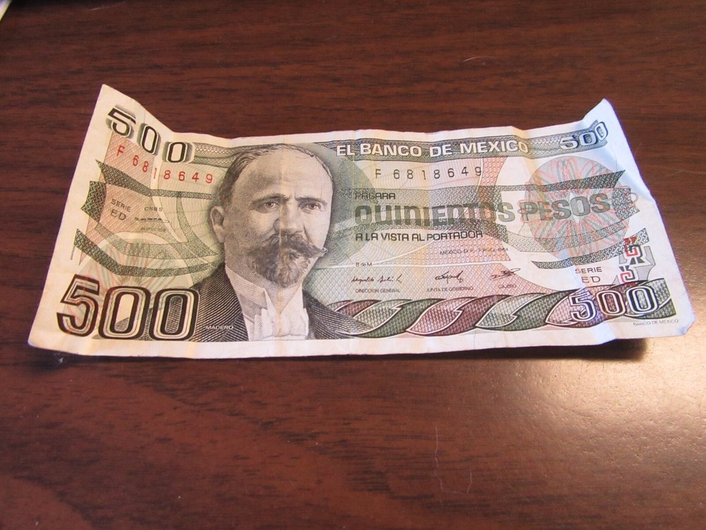 El Banco De Mexico 500 Pesos Note    c27