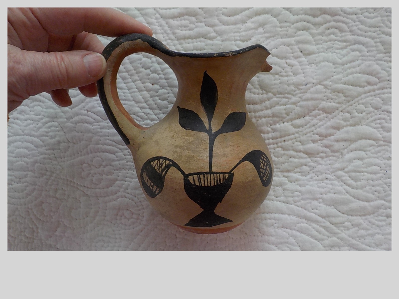 antique SANTO DOMINGO POTTERY PITCHER 5.25" chip