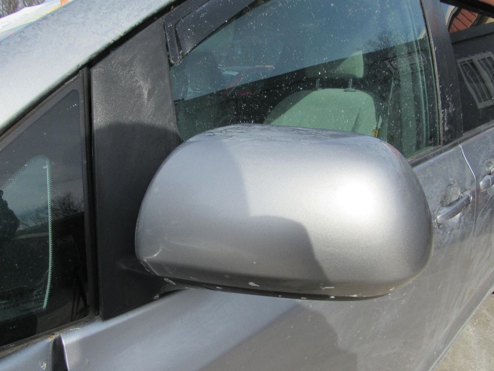 SIENNA 2017 Glove Box 1019741