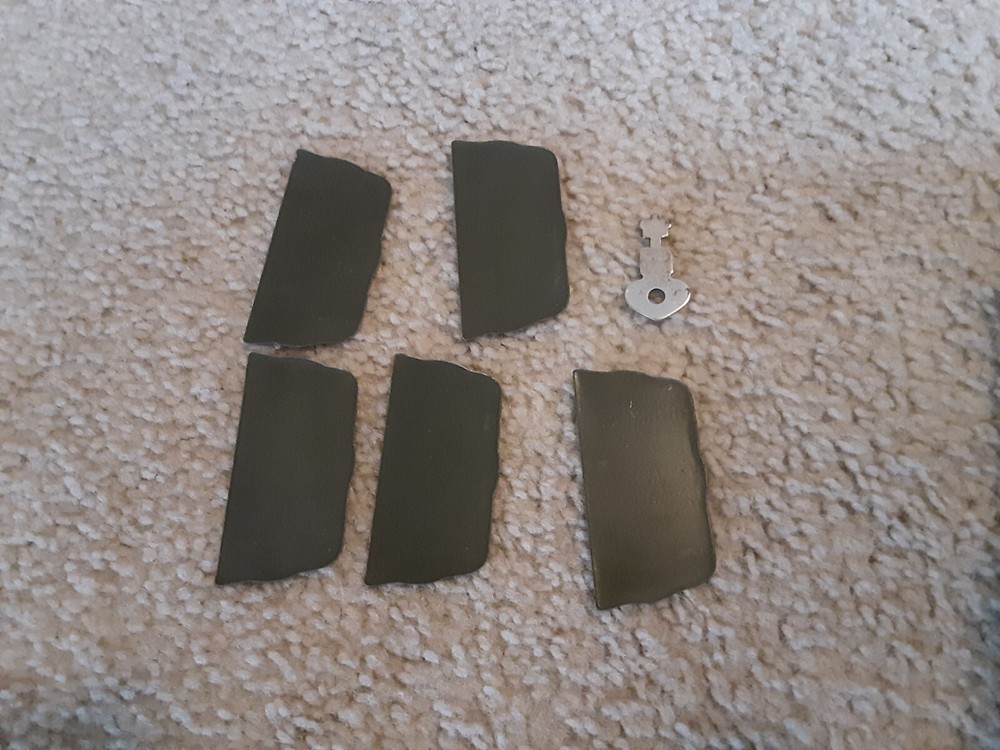 Vintage Eagle Lock Co. tackle or tool box BROKEN LOCK