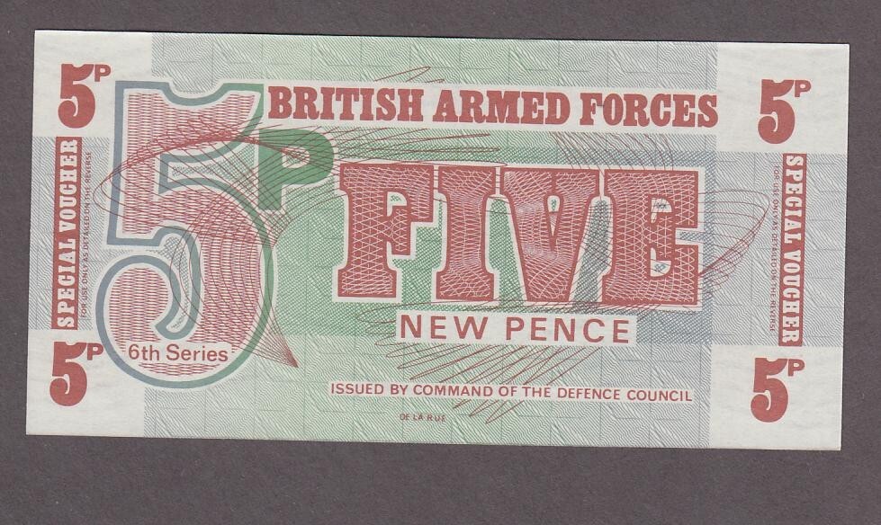 British Armed Force 5 New Pence Note 6th Series UNC