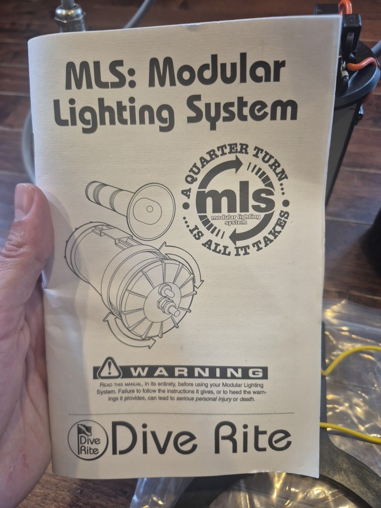 Dive Rite MLS Modular Lighting System - NEVER BEEN IN WATER - Great Condition -