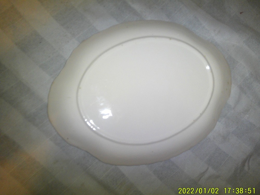 VINTAGE PORCELAIN ROSE PATTERN TRAY