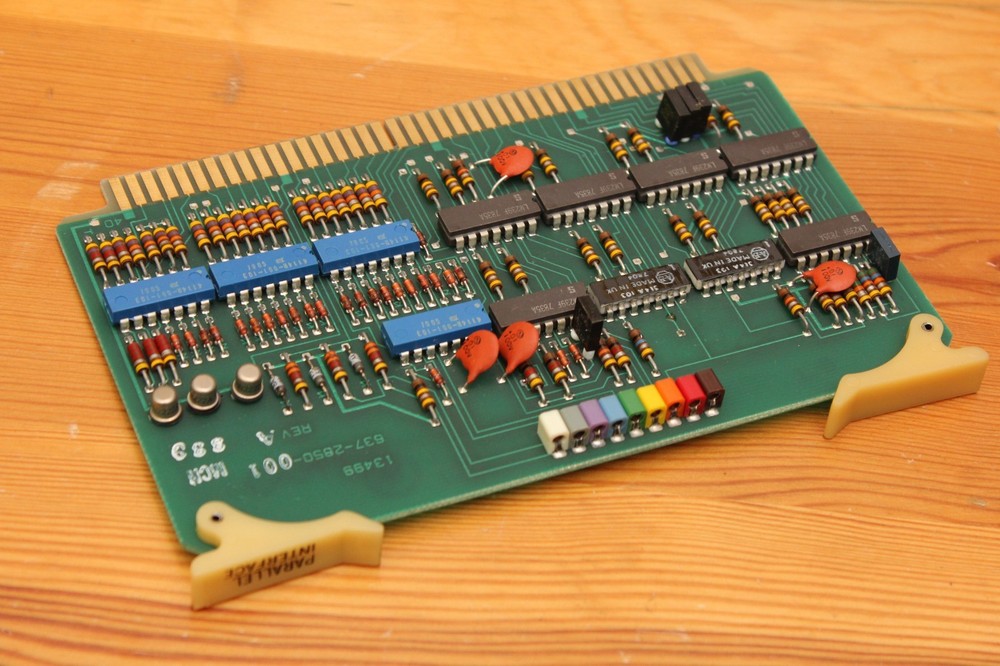 ROCKWELL COLLINS HF-80 - PARALLEL INTERFACE - p/n 637-2850-001