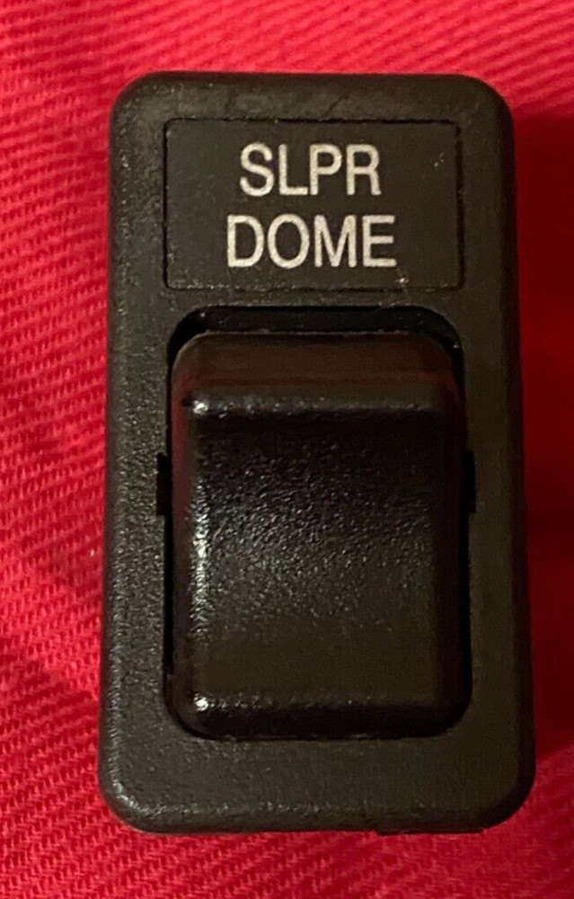 International SLEEPER DOME LIGHT CONTROL Switch 2024895C1