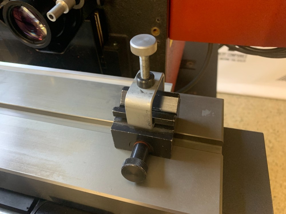 v-block vee block with clamp for comparator