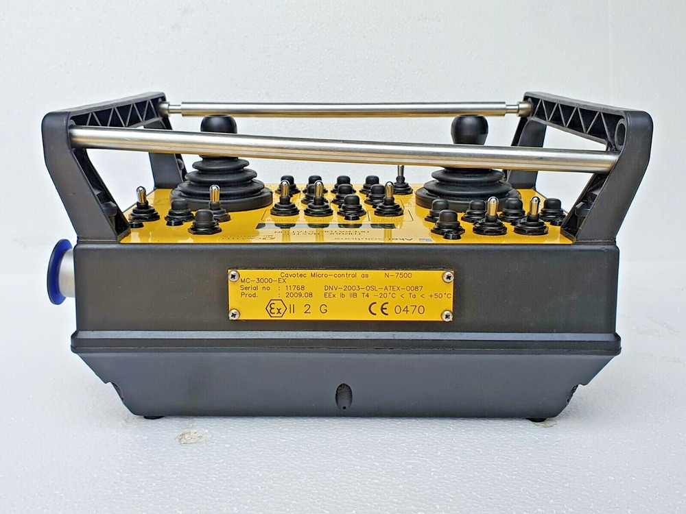 CAVOTEC MC-3000 EX Remote Aker Solutions Torque Master Operation Station