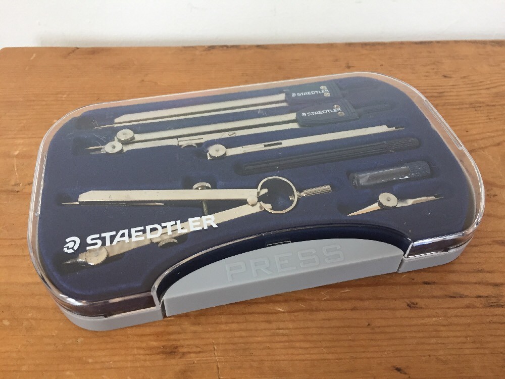 Staedtler Arco Italy Precision Math Drafting Compass Set w Case No. 559 09
