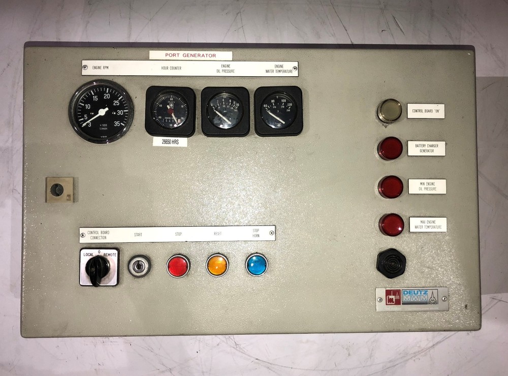 Deutz TD 226 B6 Generator , Generator Instrument Control Panel