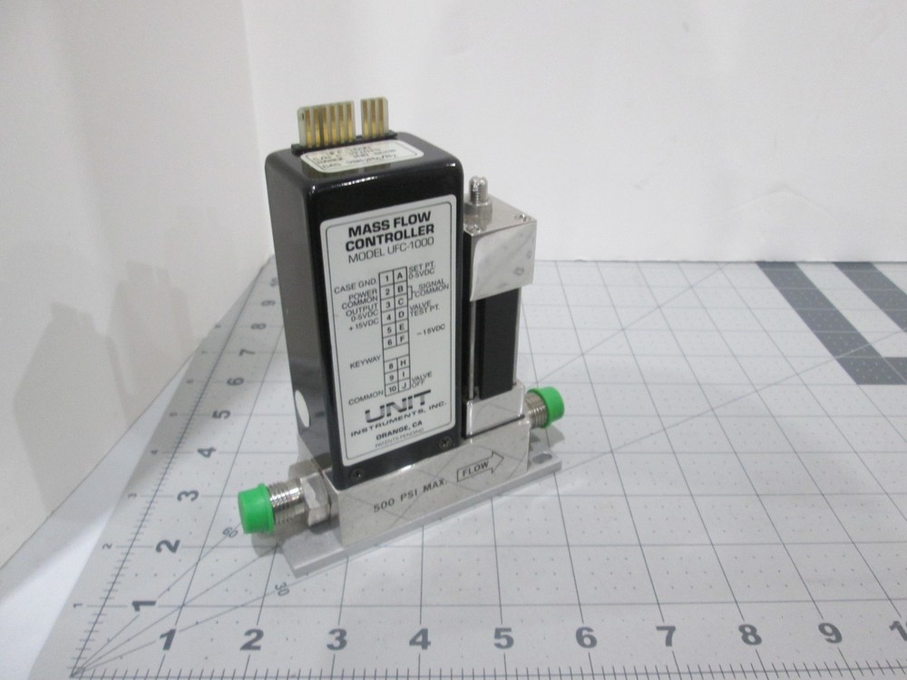 Unit, UFC-1000, Mass Flow Controller, 5%B2H6/N2, 300 SCCM, Used