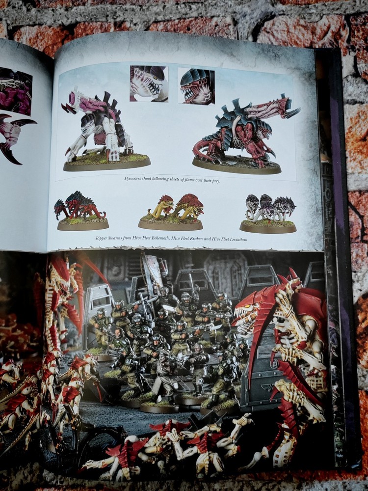 Warhammer 40k: Tyranids Codex [2012]