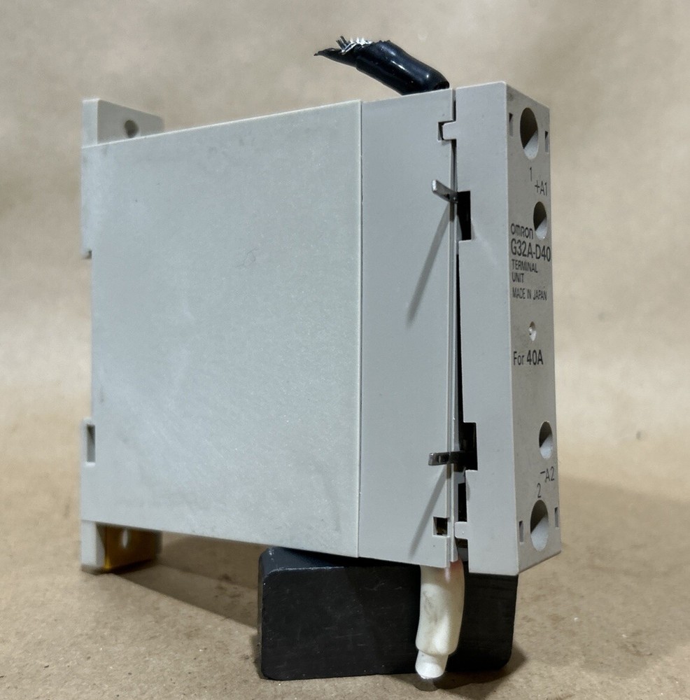 Omron G32A-D40 Terminal Unit For 40A Solid State Relays