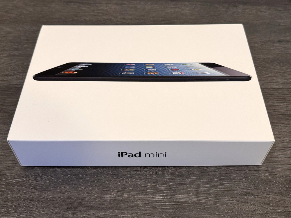 Apple iPad Mini 7.9" 32GB Wi-Fi Black - EMPTY BOX ONLY