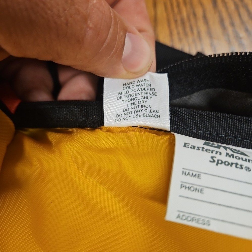 EMS Eastern Mountain Sports Aqua Day Backpack Hydration Bladder